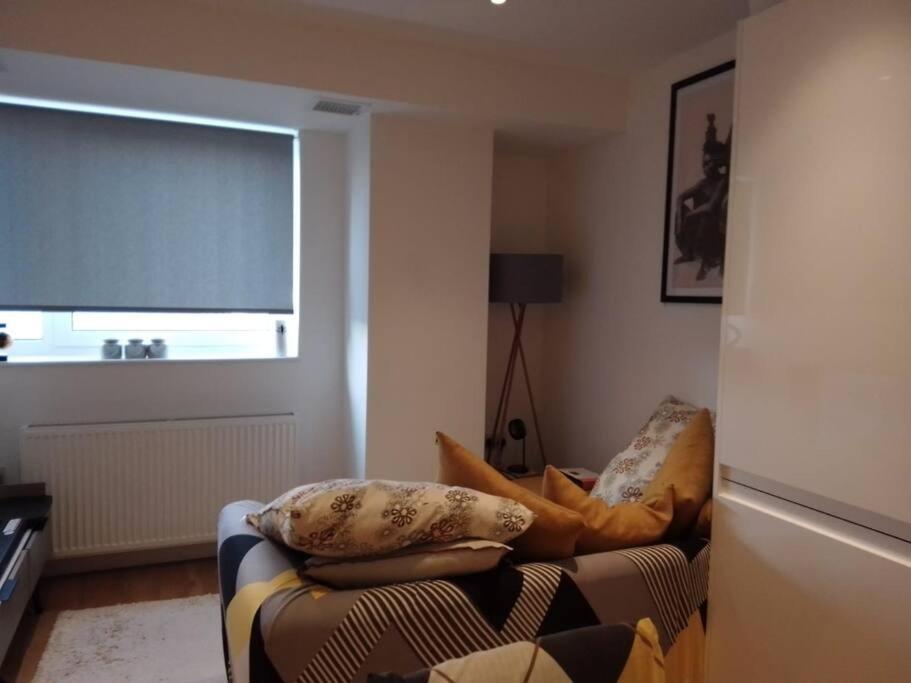 Whole Apartment 5 Mins To East Croydon & Concierge London Luaran gambar
